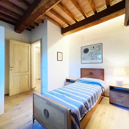 Casa Nobile Vicino Centro Apartment *